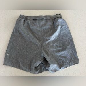 Men’s S Lululemon shorts